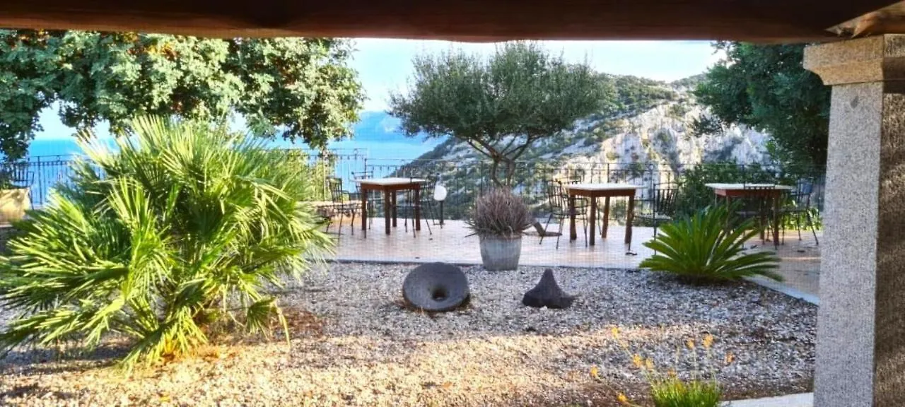 Hotel Turismo Rurale Villa Maria Caterina Cala Gonone 0*,  Italien